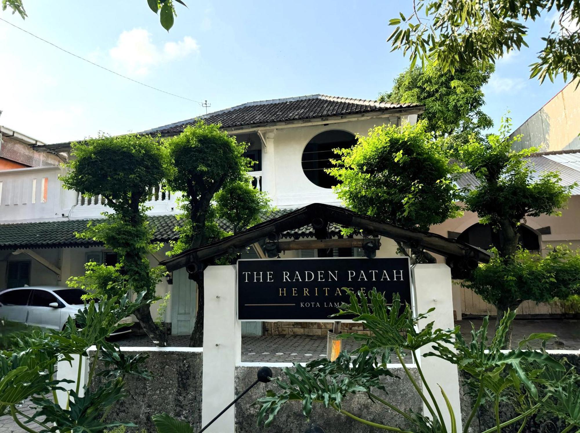 The Raden Patah Heritage Kota Lama Semarang Esterno foto